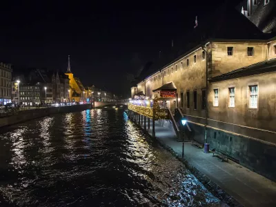 Quai de Strasbourg (crédit : Iso Brown FR via Flickr)